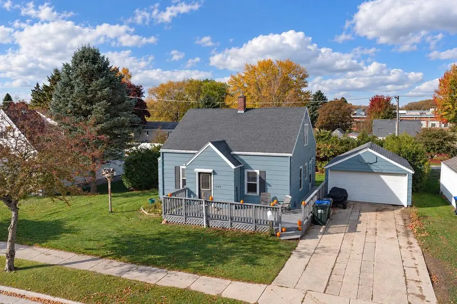 1205 7TH STREET, Algoma, WI 54201 - #3