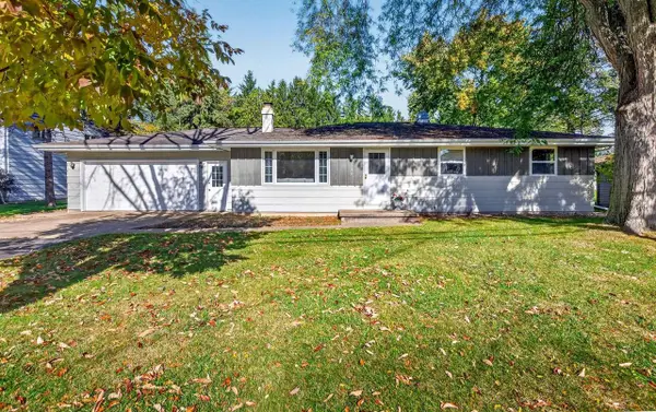 3390 W JUSTIN STREET, Appleton, WI 54914