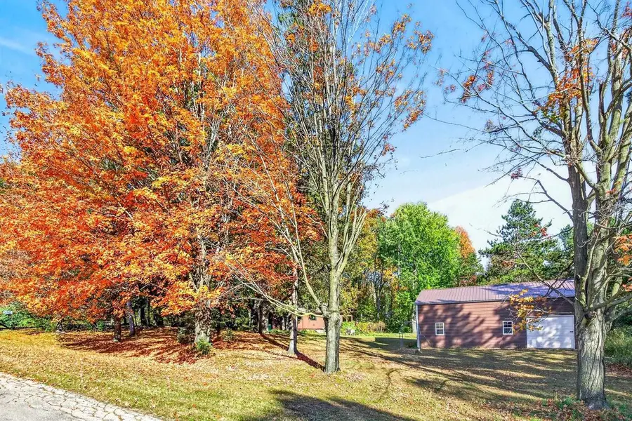 W10003 VIEW RIDGE LANE, New London, WI 54961 - #3