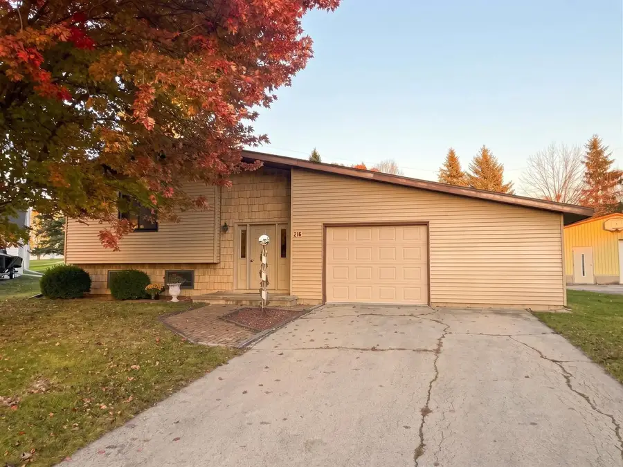 218 MACK COURT, Brillion, WI 54110 - #2