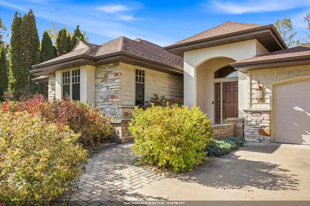 106 EDGEWOOD LANE, Combined Locks, WI 54113 - #1