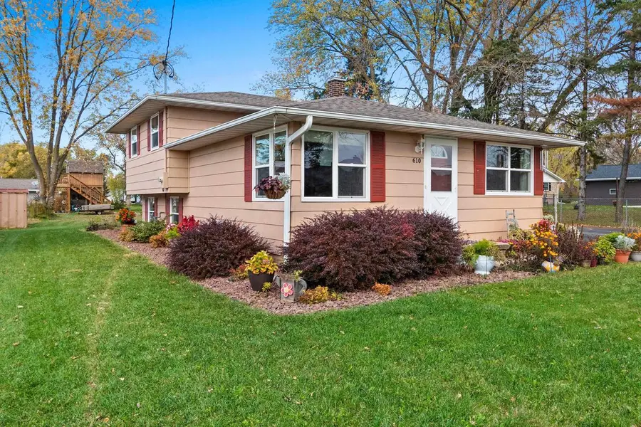 610 2ND STREET, Pulaski, WI 54162 - #2