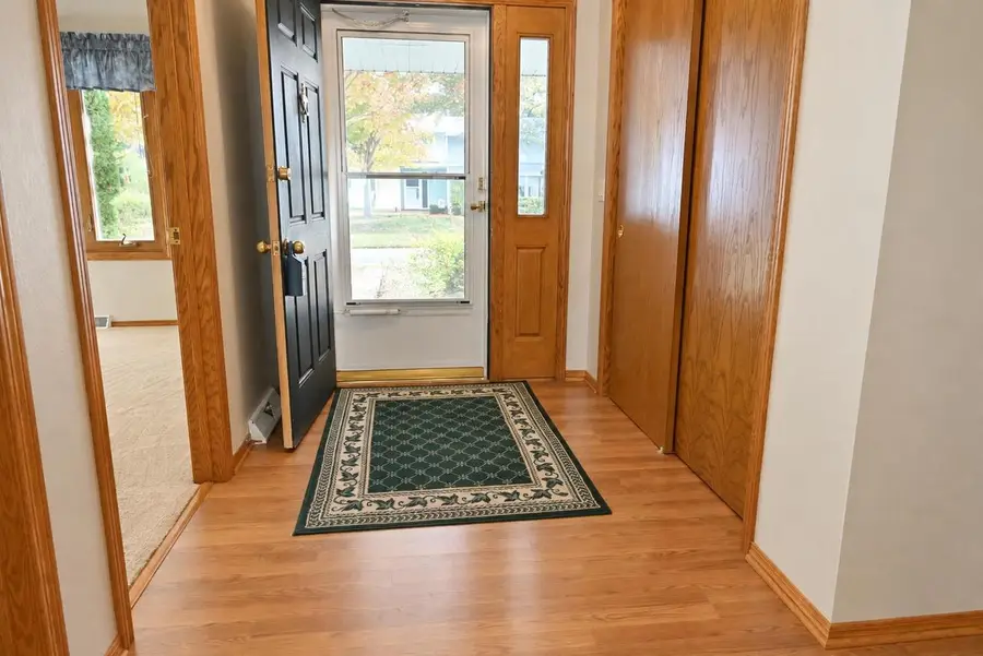 2095 MITCHELL STREET, Oshkosh, WI 54901 - #3