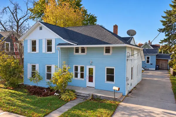 223 E FRANKLIN AVENUE, Neenah, WI 54956