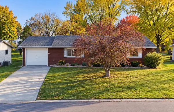 307 E BLUFF STREET, Neshkoro, WI 54960