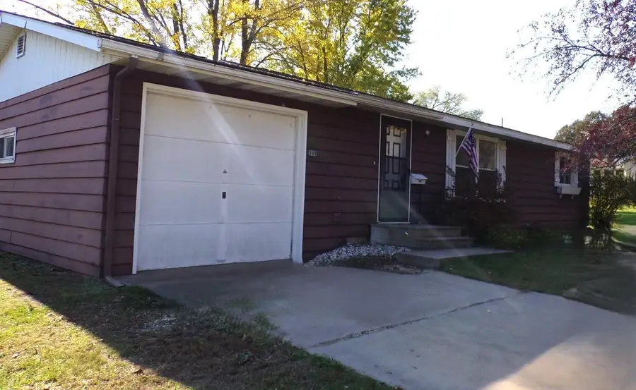 307 E BLUFF STREET, Neshkoro, WI 54960 - #2