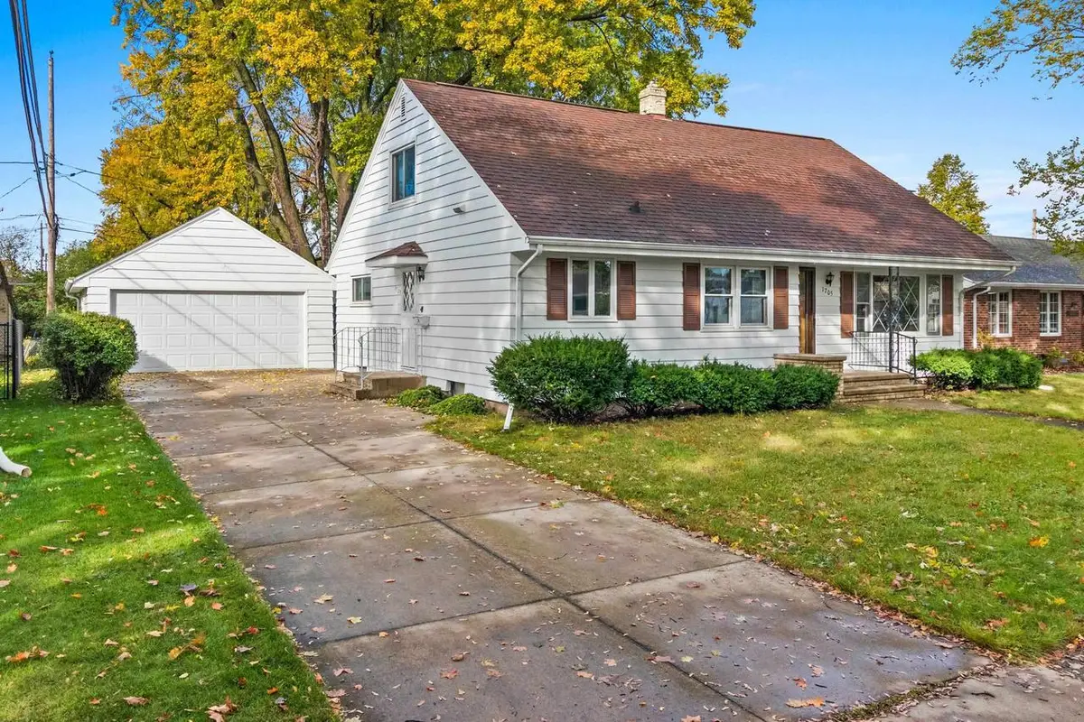 1705 N RANKIN STREET, Appleton, WI 54911 - #1