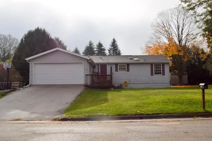 827 GALLEY PLACE, Sturgeon Bay, WI 54235 - #2