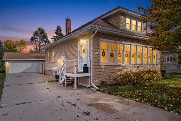 612 FIRST STREET, Kewaunee, WI 54216