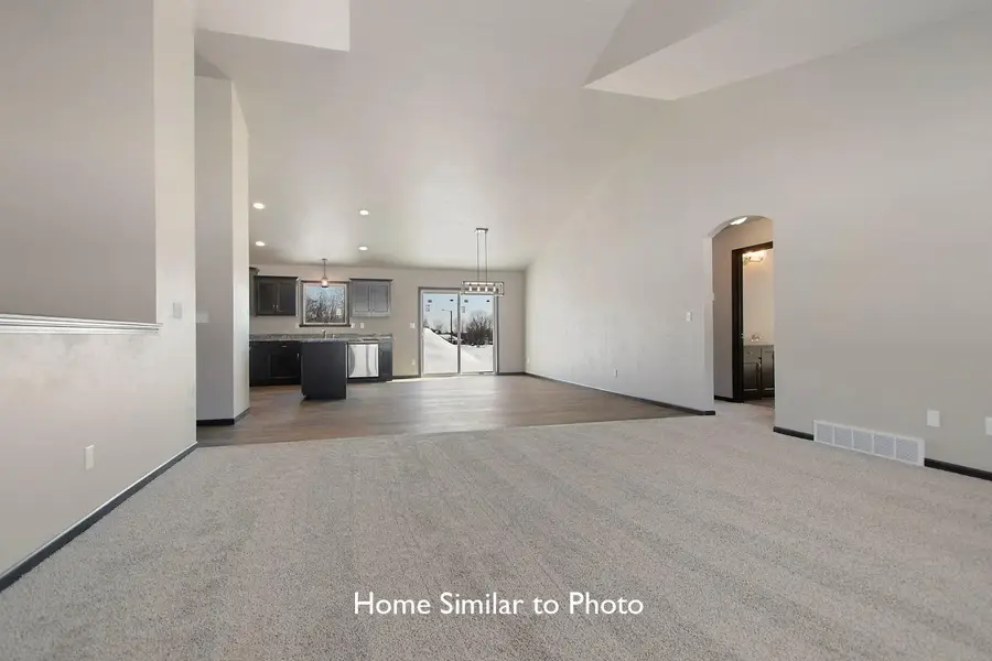 464 RUSCH DRIVE, Combined Locks, WI 54113 - #2