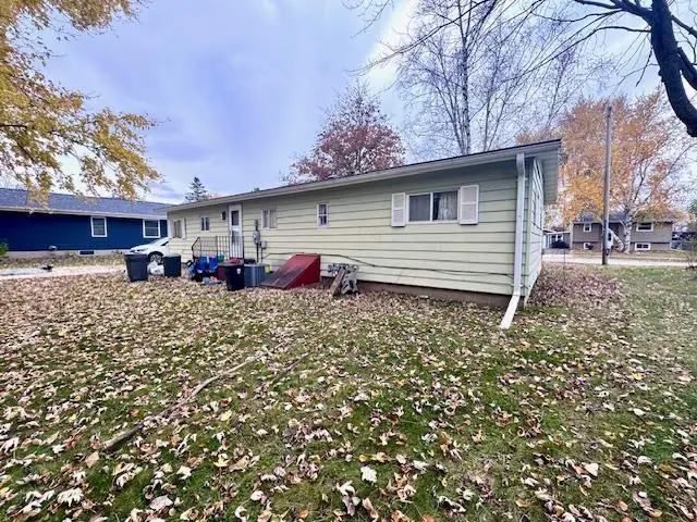 114 N ELM STREET, Black Creek, WI 54106 - #2