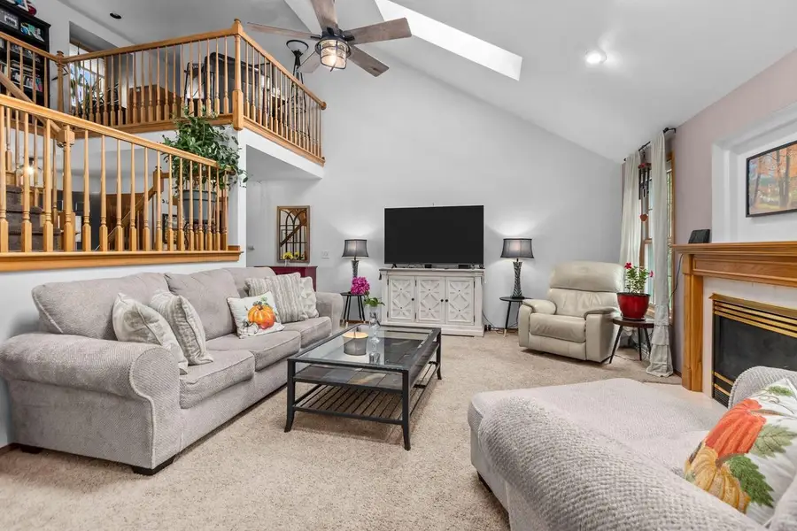 1133 W WOODSTONE DRIVE, Appleton, WI 54914 - #3