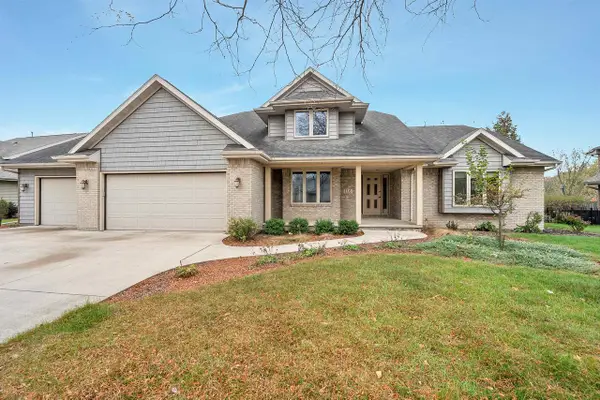 116 SHALIMAR COURT, Combined Locks, WI 54113