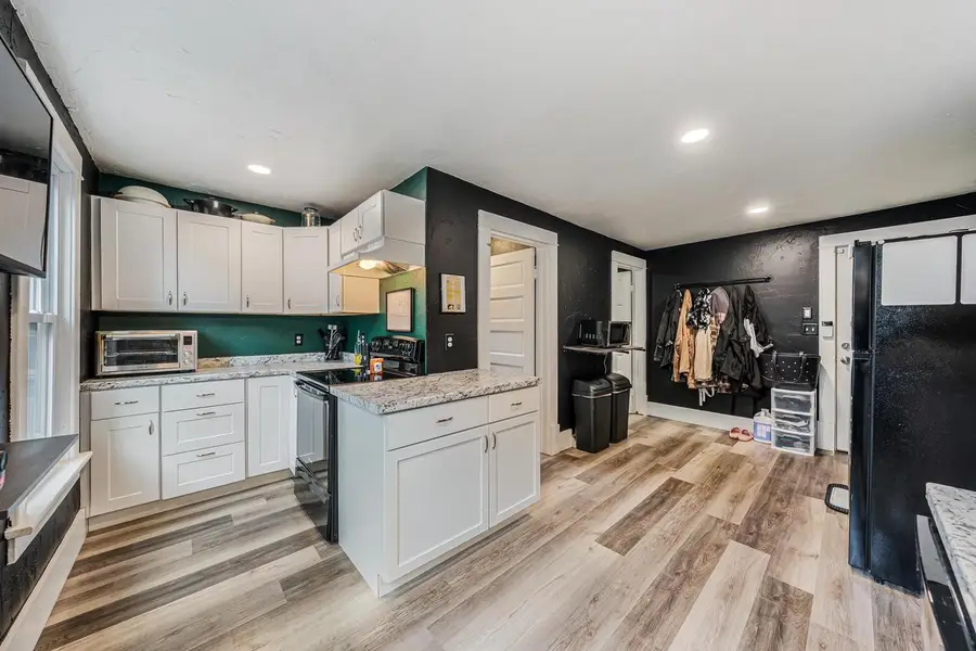 221 DIEDRICH STREET, Kaukauna, WI 54130 - #3