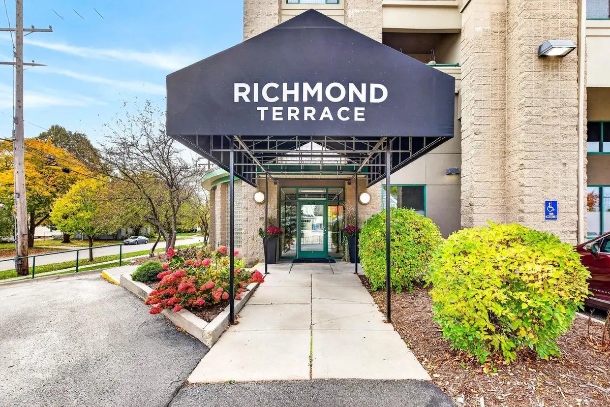 400 N RICHMOND STREET  #324, Appleton, WI 54911 - #1