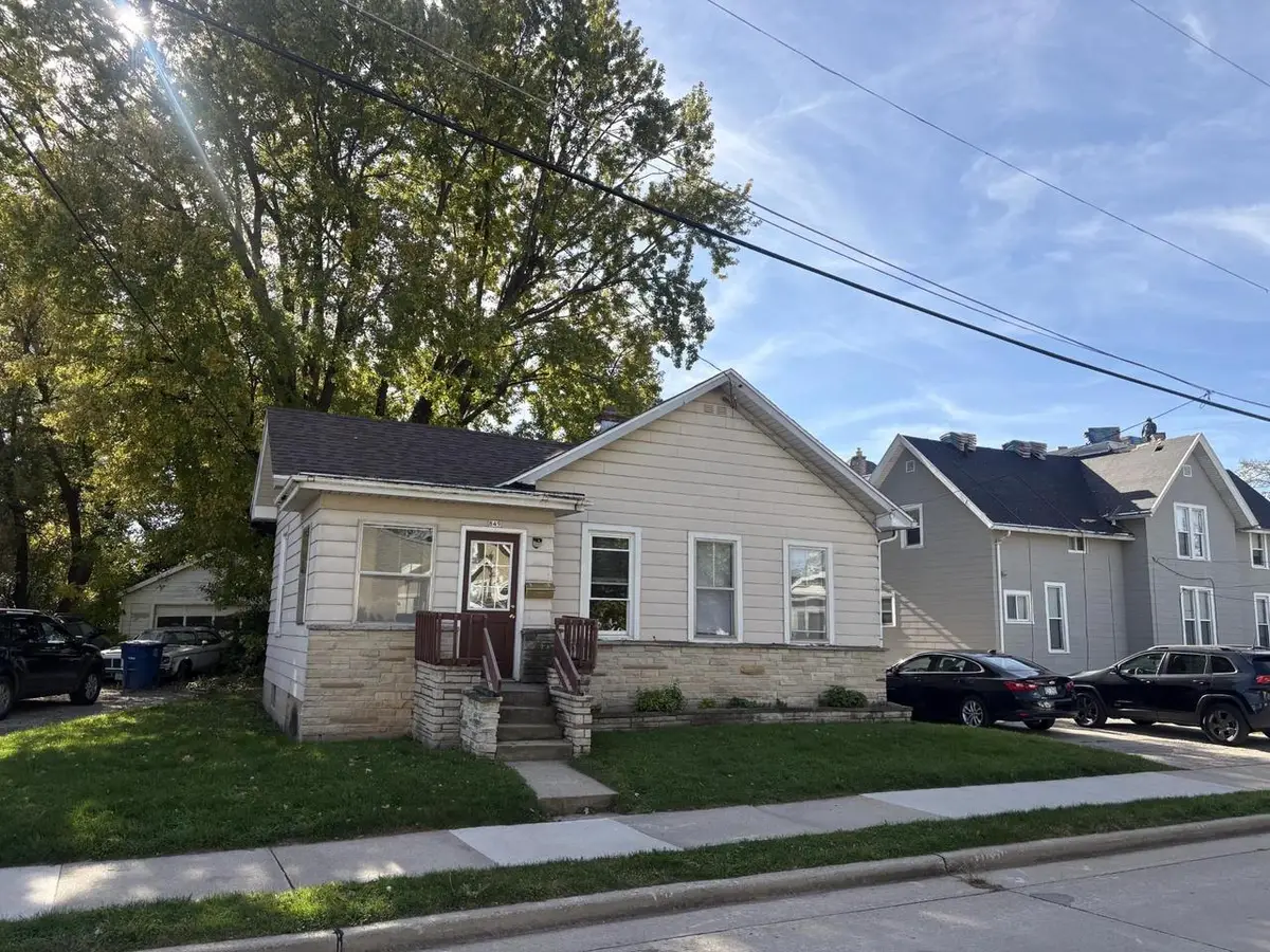 849 PROSPECT AVENUE, Oshkosh, WI 54901 - #1