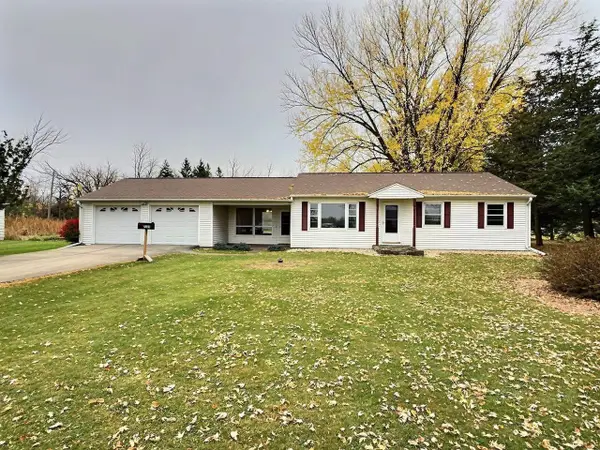 7309 COUNTY RD K, Omro, WI 54963