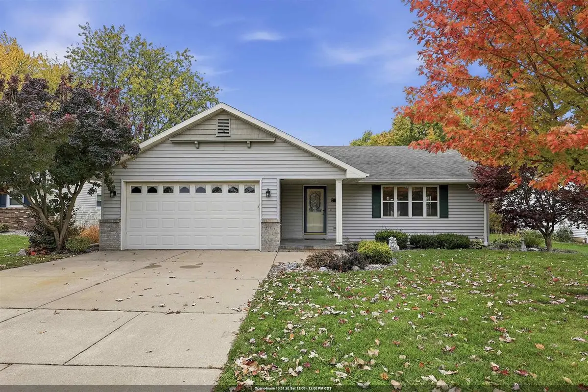 2419 N LISA STREET, Appleton, WI 54914 - #1