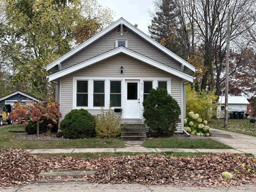 809 S RIVER STREET, Shawano, WI 54166 - #2