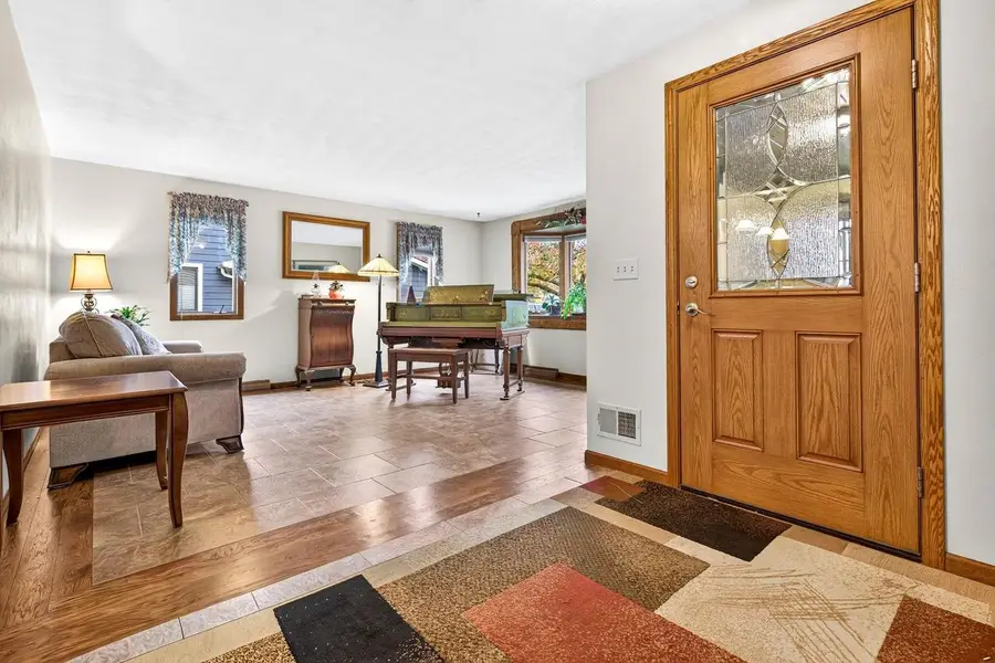 3516 N MARIAH LANE, Appleton, WI 54911 - #3