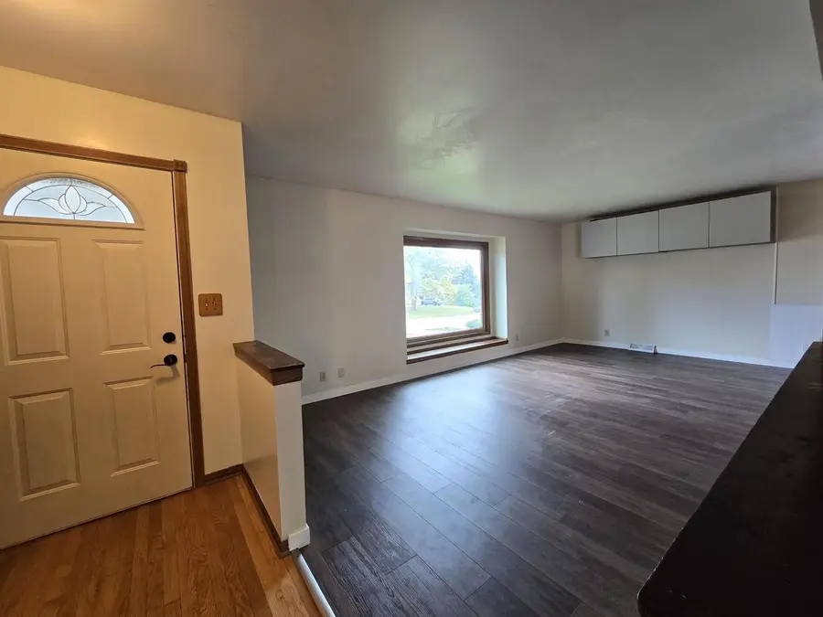 8651 W GREENBROOK DRIVE, Milwaukee, WI 53224 - #3