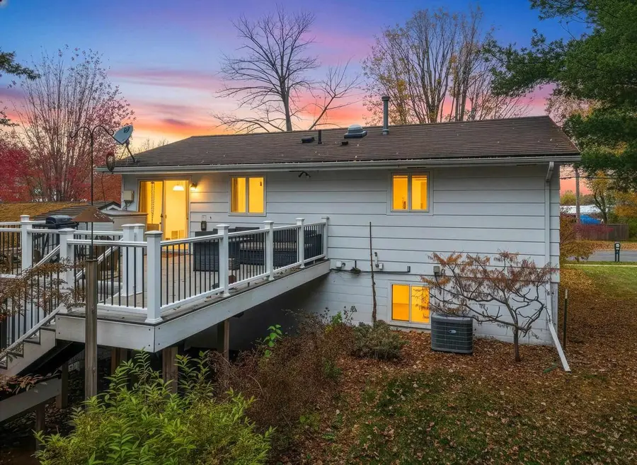 1506 E LIEG AVENUE, Shawano, WI 54166 - #2