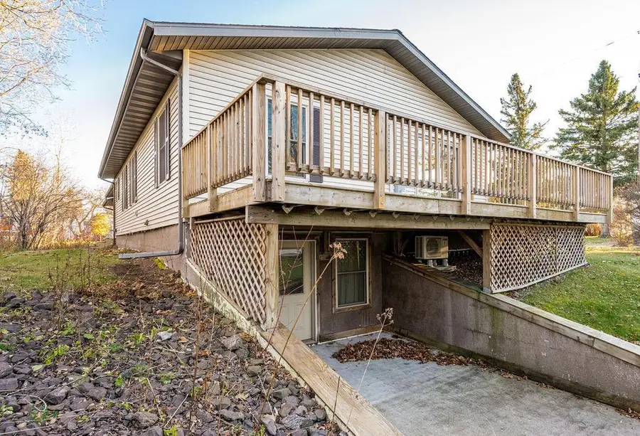 3625 E 6th St, Superior, WI 54880 - Image #2