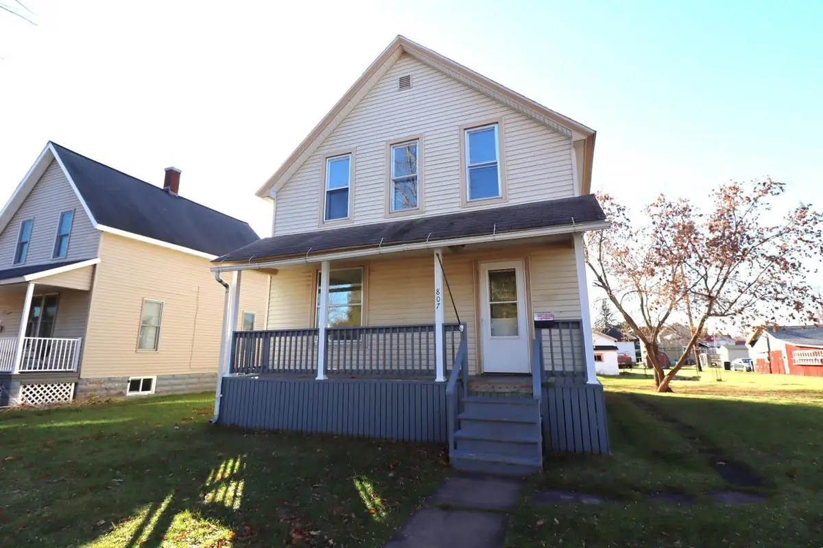 807 5th Ave E, Ashland, WI 54806 - Image #1