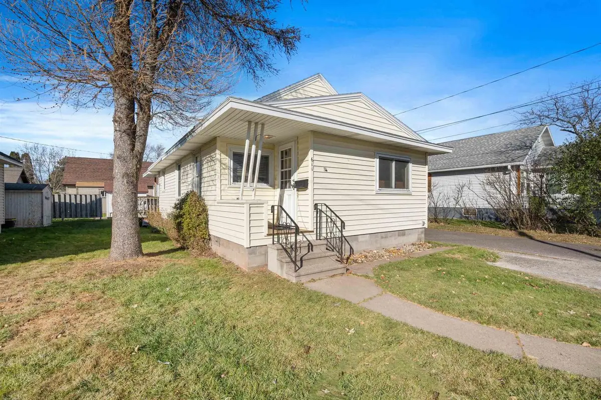 611 12th Ave E, Superior, WI 54880 - Image #1