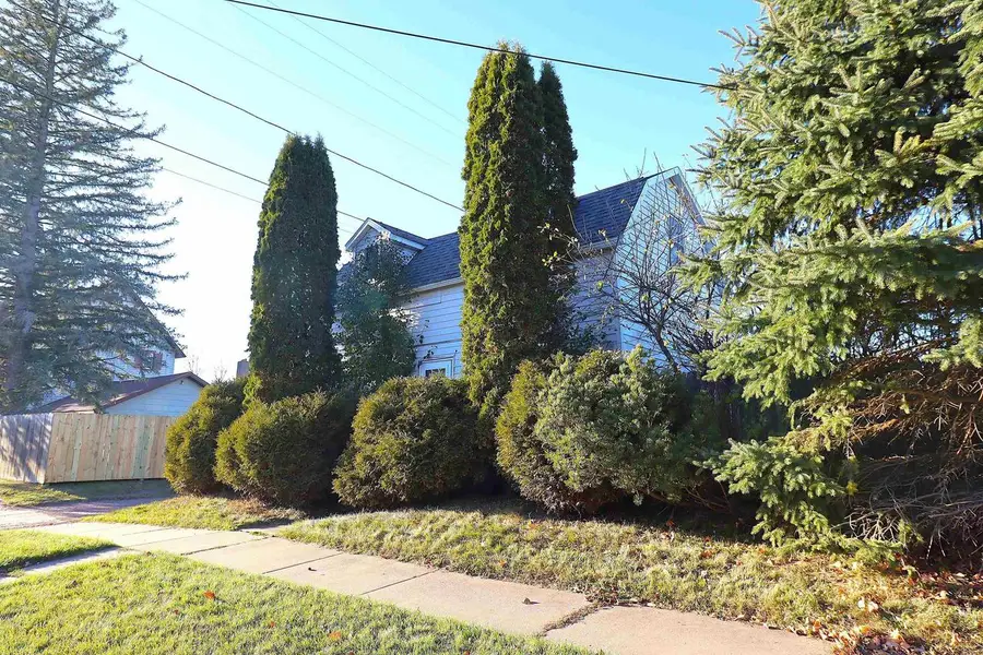 311 7th St W, Ashland, WI 54806 - Image #3
