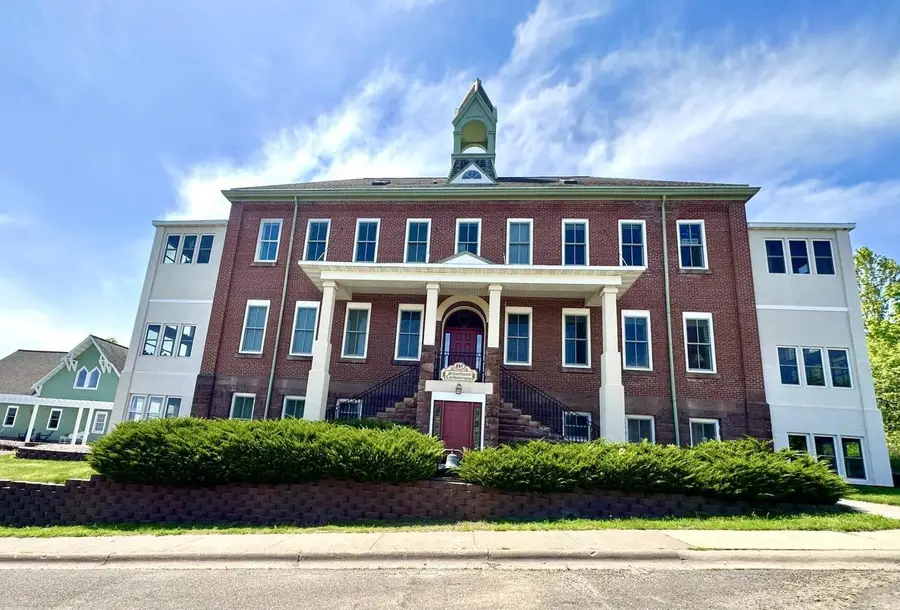 231 N 1st St, Bayfield, WI 54814 - Image #2