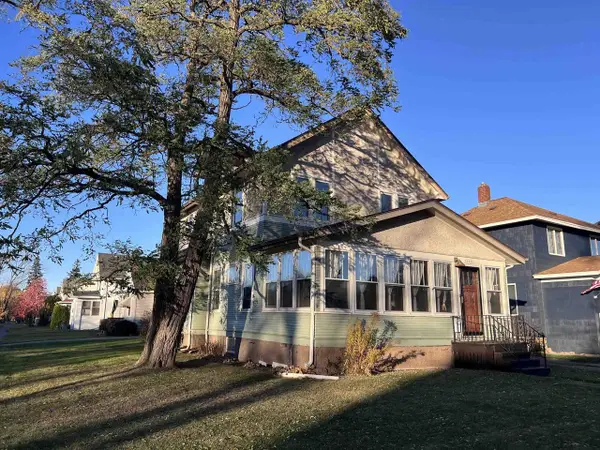 1423 N 26th St, Superior, WI 54880