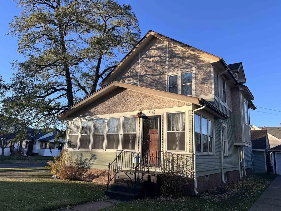 1423 N 26th St, Superior, WI 54880 - Image #2