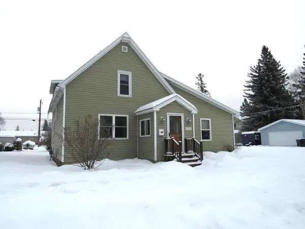 5716 Oakes Ave, Superior, WI 54880