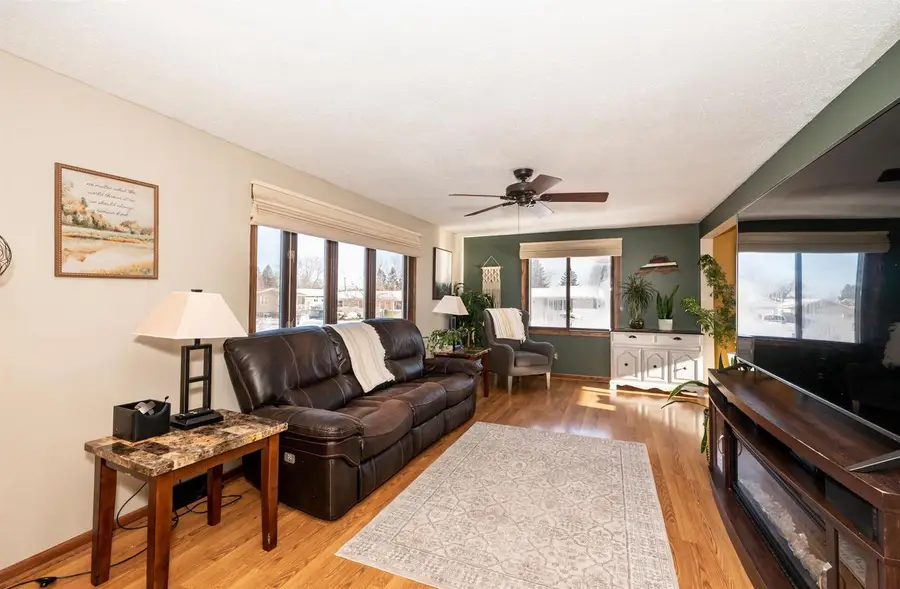 3107 Hughitt Ave, Superior, WI 54880 - Image #3