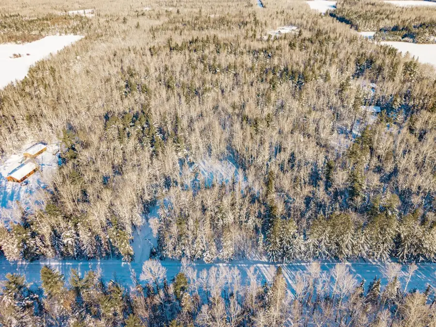 1437 E Severson Rd, Foxboro, WI 54836 - Image #2