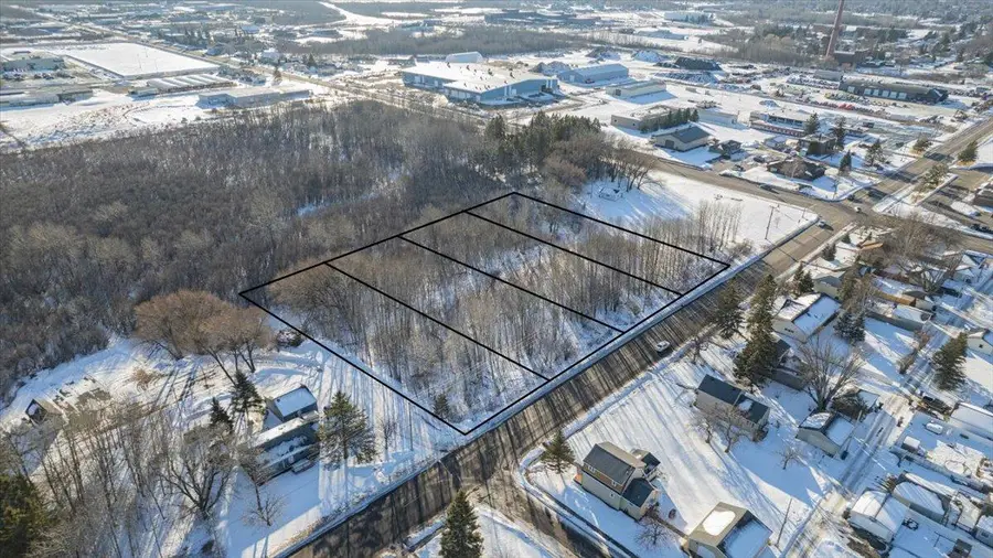 24 N 21st St E, Superior, WI 54880 - #3