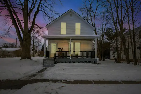 915 11th Ave W, Ashland, WI 54806