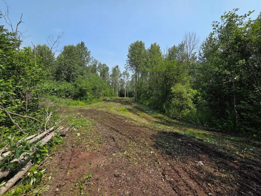 4xxx Valley Brook Rd, Superior, WI 54880 - #2