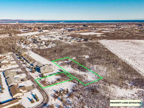 32xx Lamborn Ave, Superior, WI 54880