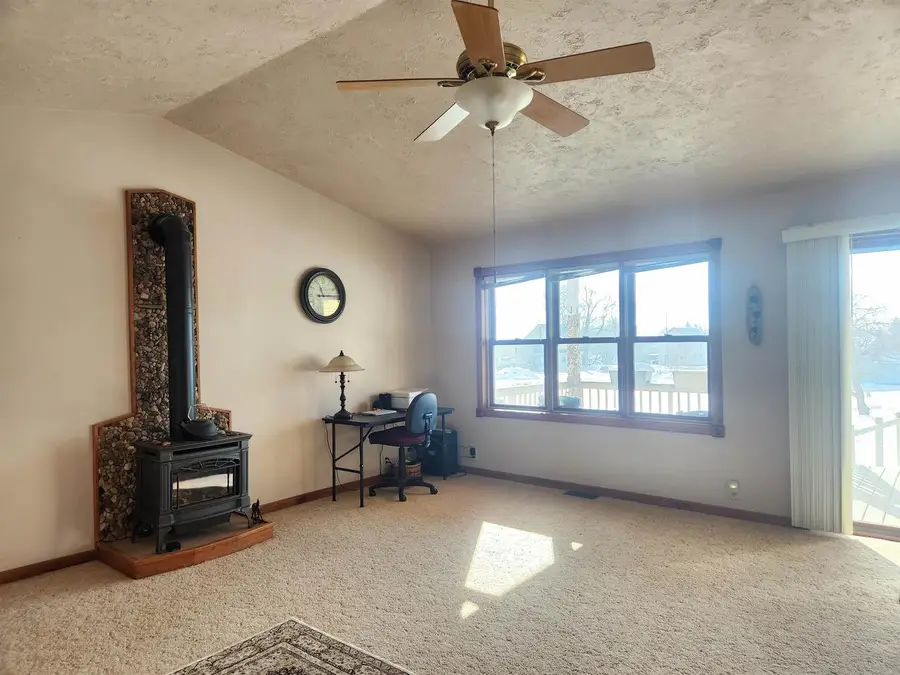 608 W 3rd St, Washburn, WI 54814 - #3