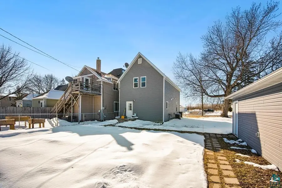 1710 Oakes Ave, Superior, WI 54880 - #2