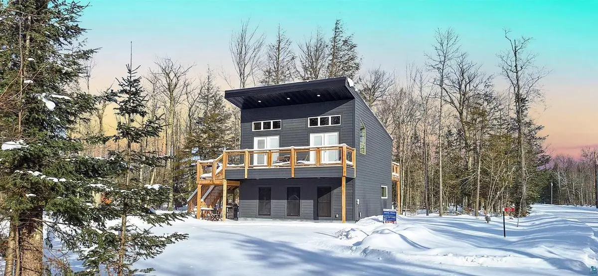 365 Mondamin Tr, La Pointe, WI 54850 - #1