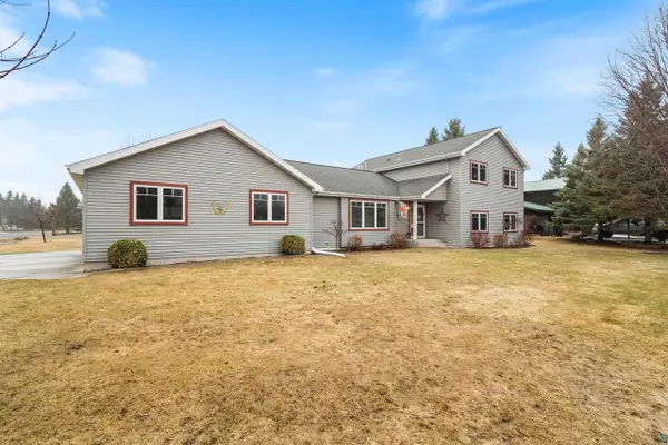 5827 Cedar Ave, Superior, WI 54880
