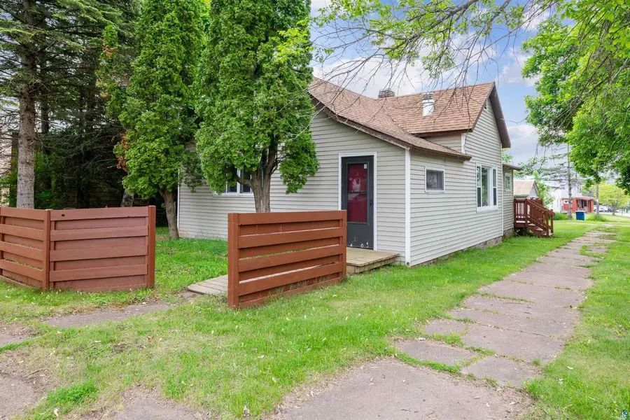 332 W Pine Street, Washburn, WI 54891 - #2