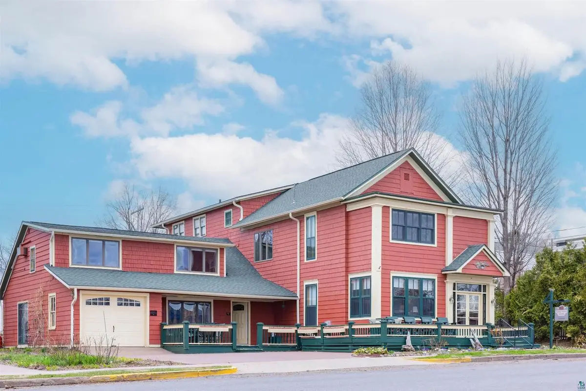 17 1st St, Bayfield, WI 54814 - #1