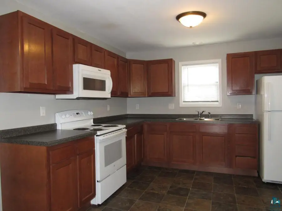 1806 Hughitt Ave, Superior, WI 54880 - #2