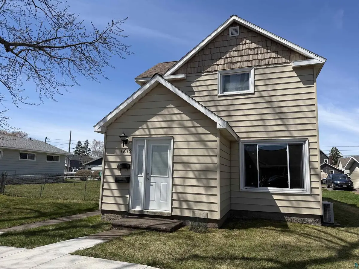 1619 Susquehanna Ave, Superior, WI 54880 - #1