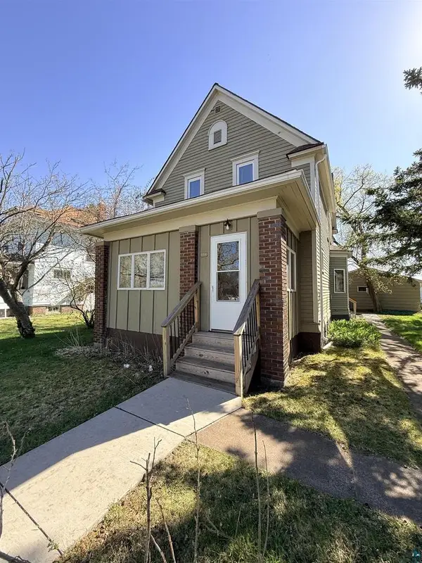 5314 E 3rd St, Superior, WI 54880