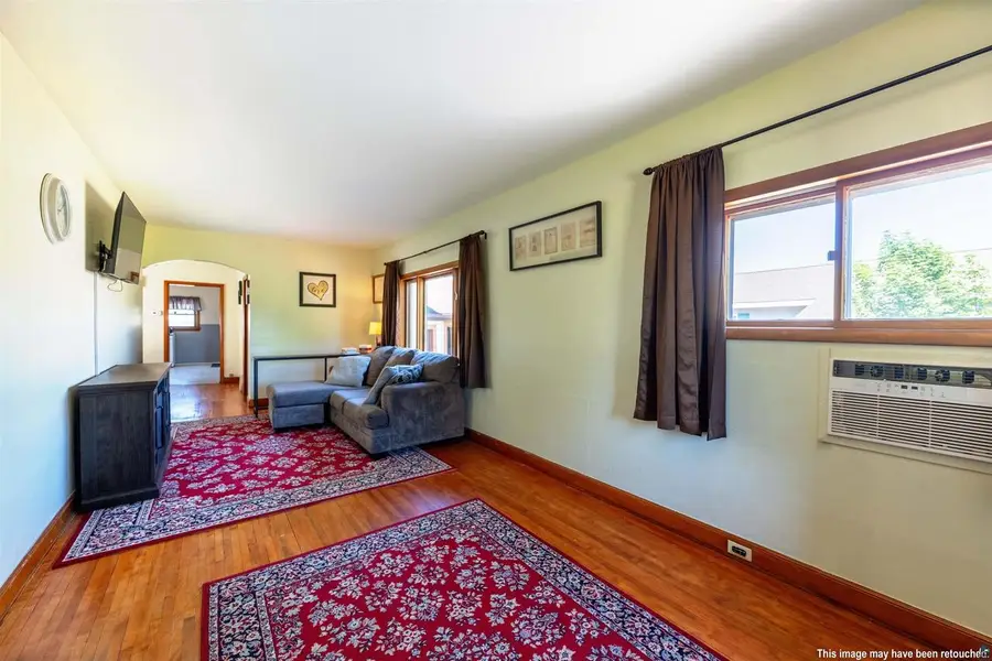 513 Willis Ave, Ashland, WI 54806 - #3